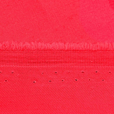 Костюмная ткань с вискозой "Бэлла" 18-1655, 290 гр/м2, шир.150см, цвет красный - купить в Воткинске. Цена 597.44 руб.