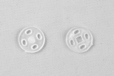 Кнопки пришивные пластиковые 10 мм, блистер 24шт, цв.-прозрачные - купить в Воткинске. Цена: 48.41 руб.